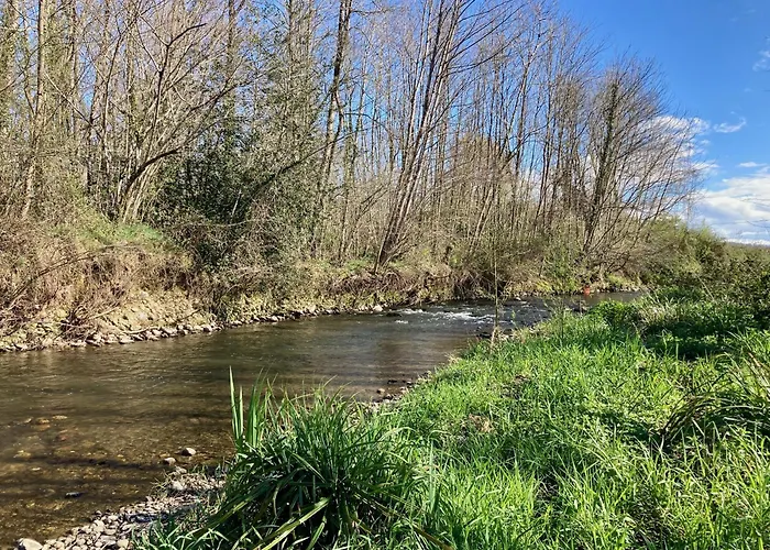 Vakantiehuis Authentique Et Chaleureux Entre Pau, Lourdes Et Les Pyrenees Pour 7 Personnes Nousty